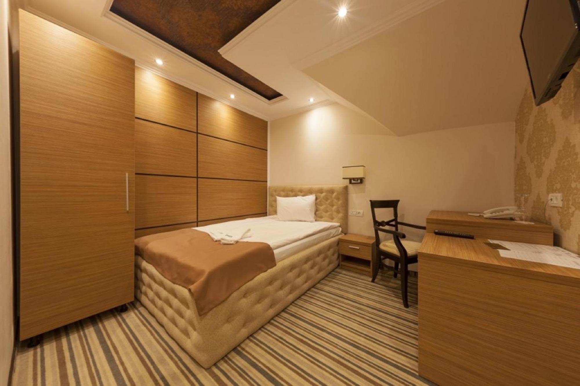 Allegria Hotel Alba Iulia Kamer foto