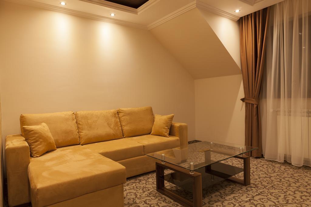 Allegria Hotel Alba Iulia Kamer foto