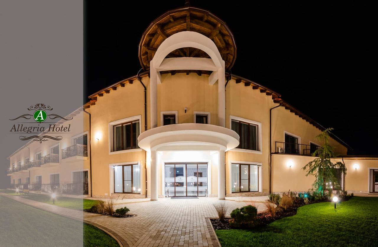 Allegria Hotel Alba Iulia Buitenkant foto